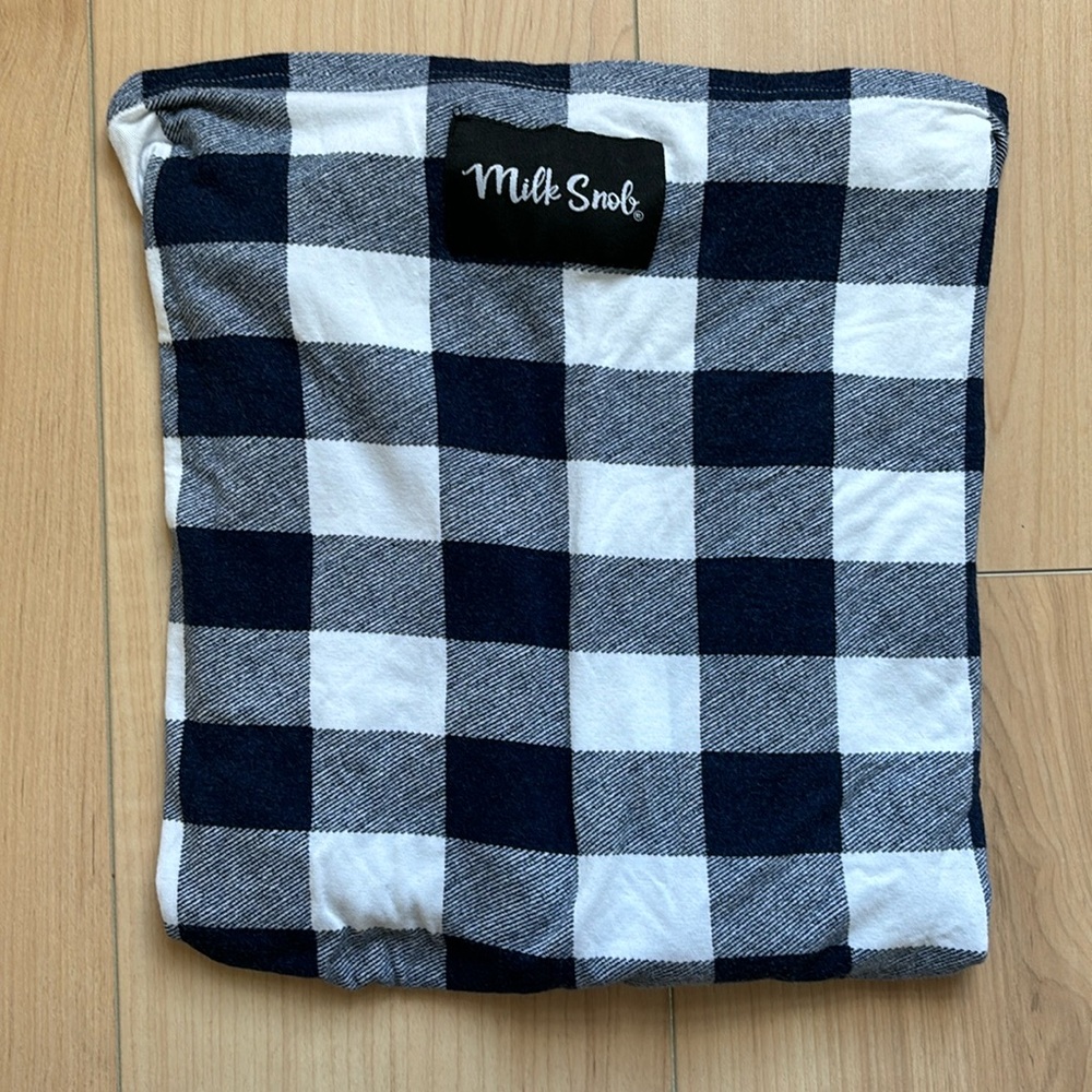 Milk Snob Cover  Blue and White